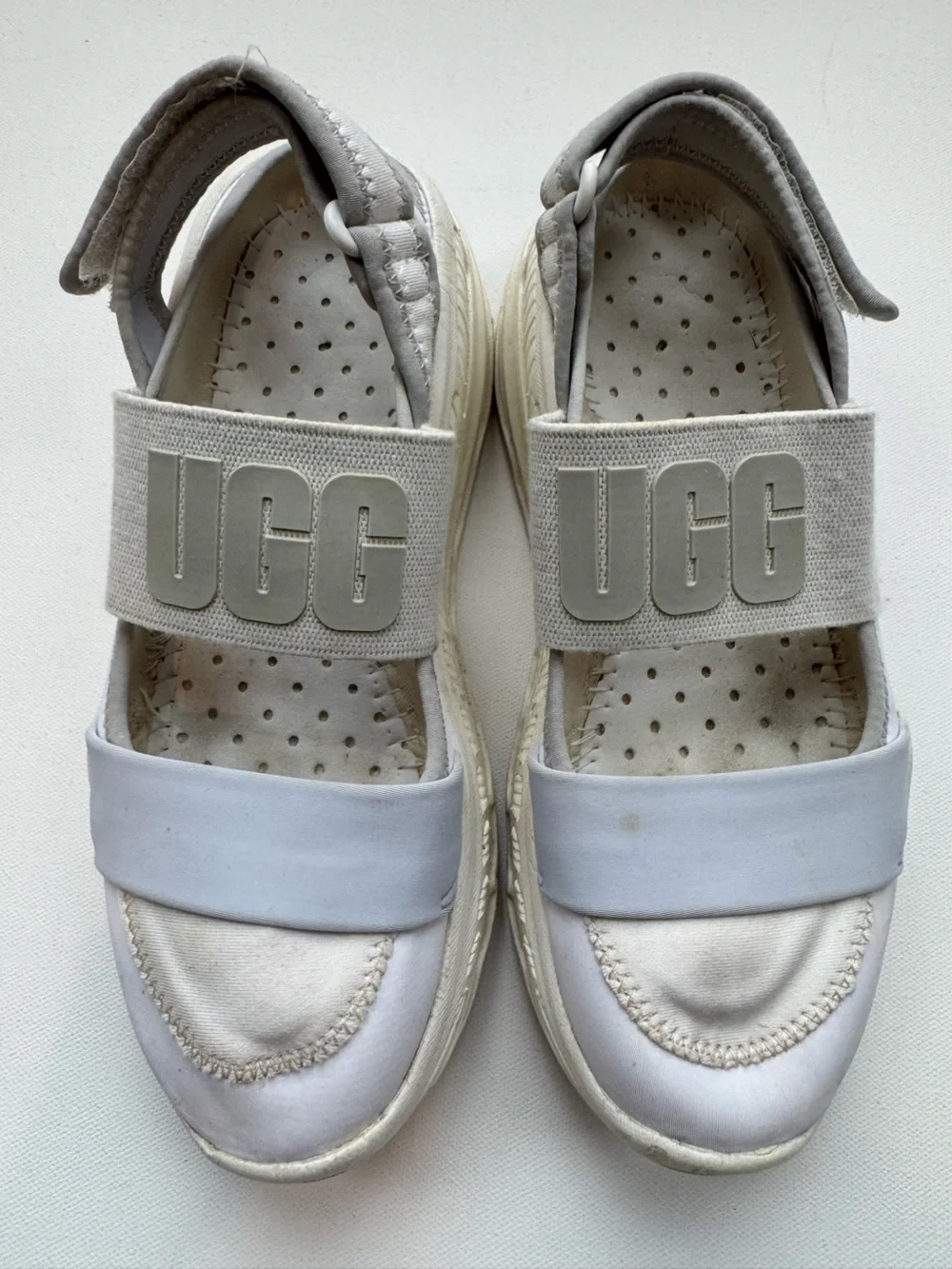 UGG LA Cloud Sport Platform Sandals White Women’s Size 7.5